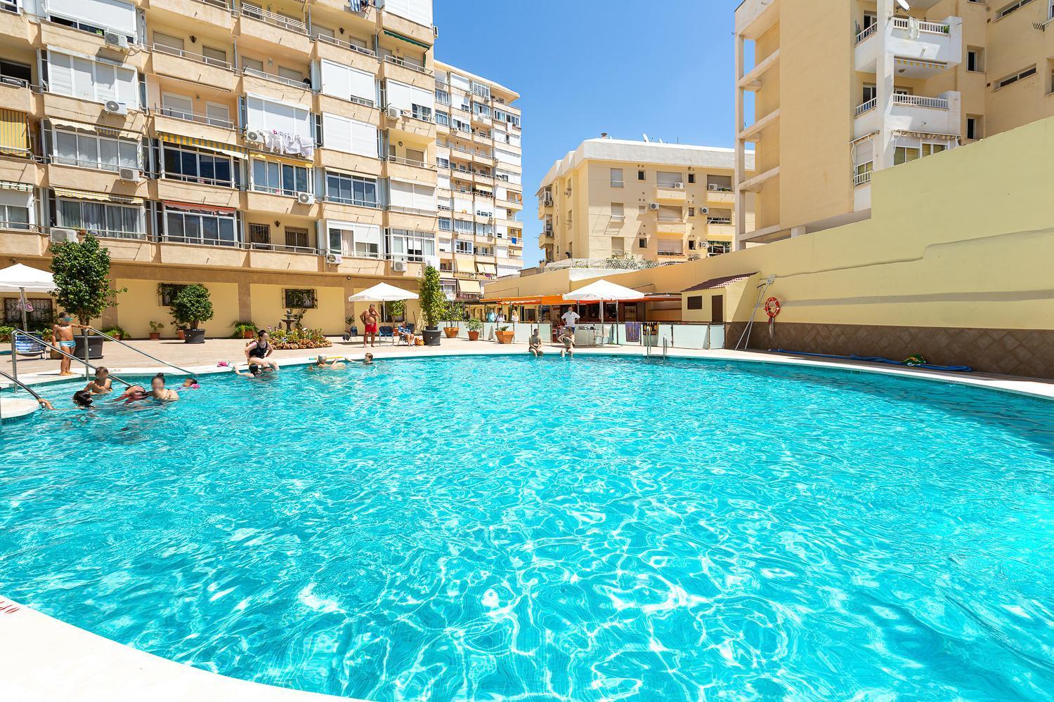 Ver1 - Terraza - 1 Dorm - Wifi - Centro A 100 Metros - Playa A 600 Metros Torremolinos Exterior foto