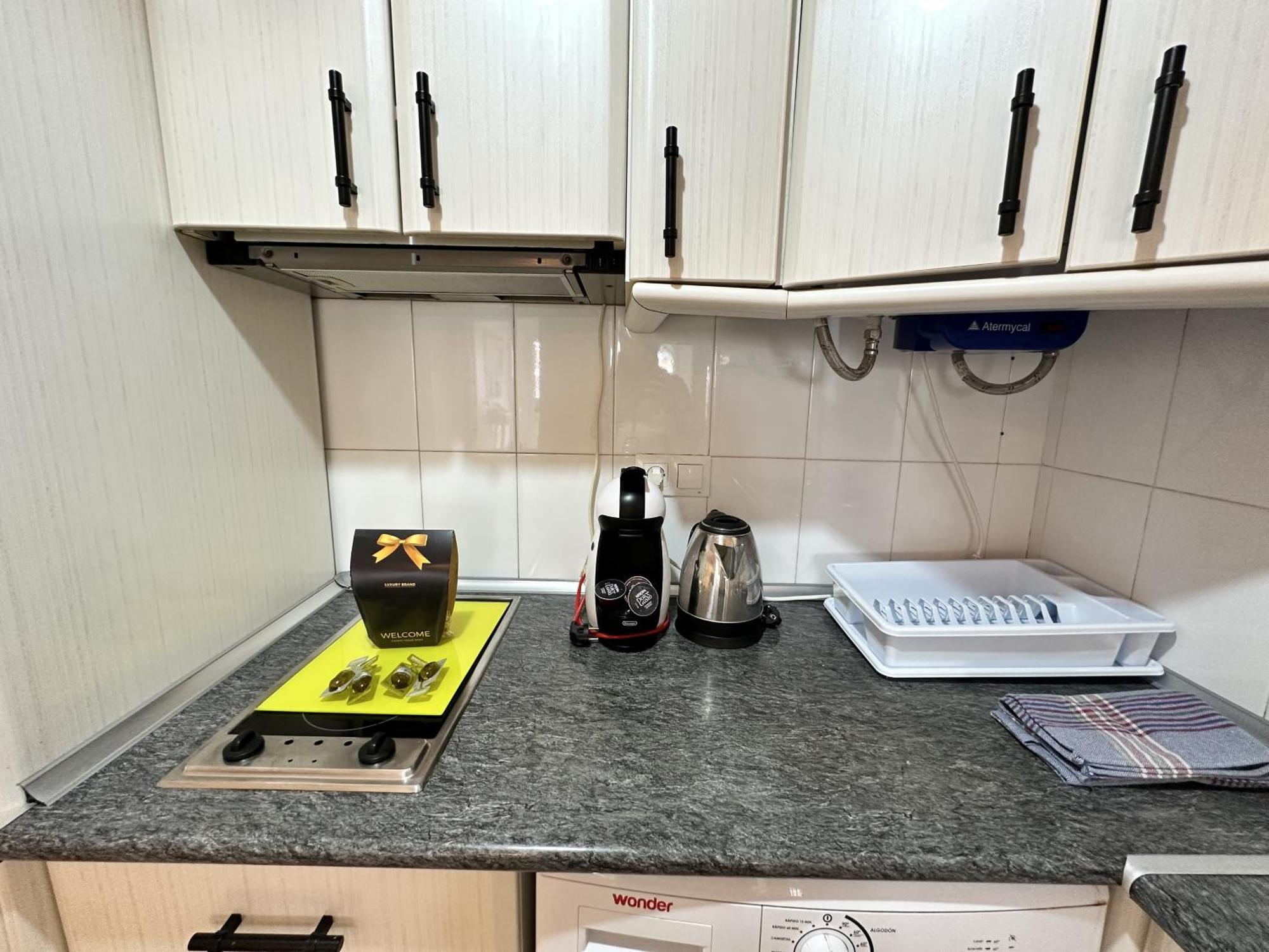 Ver1 - Terraza - 1 Dorm - Wifi - Centro A 100 Metros - Playa A 600 Metros Torremolinos Exterior foto