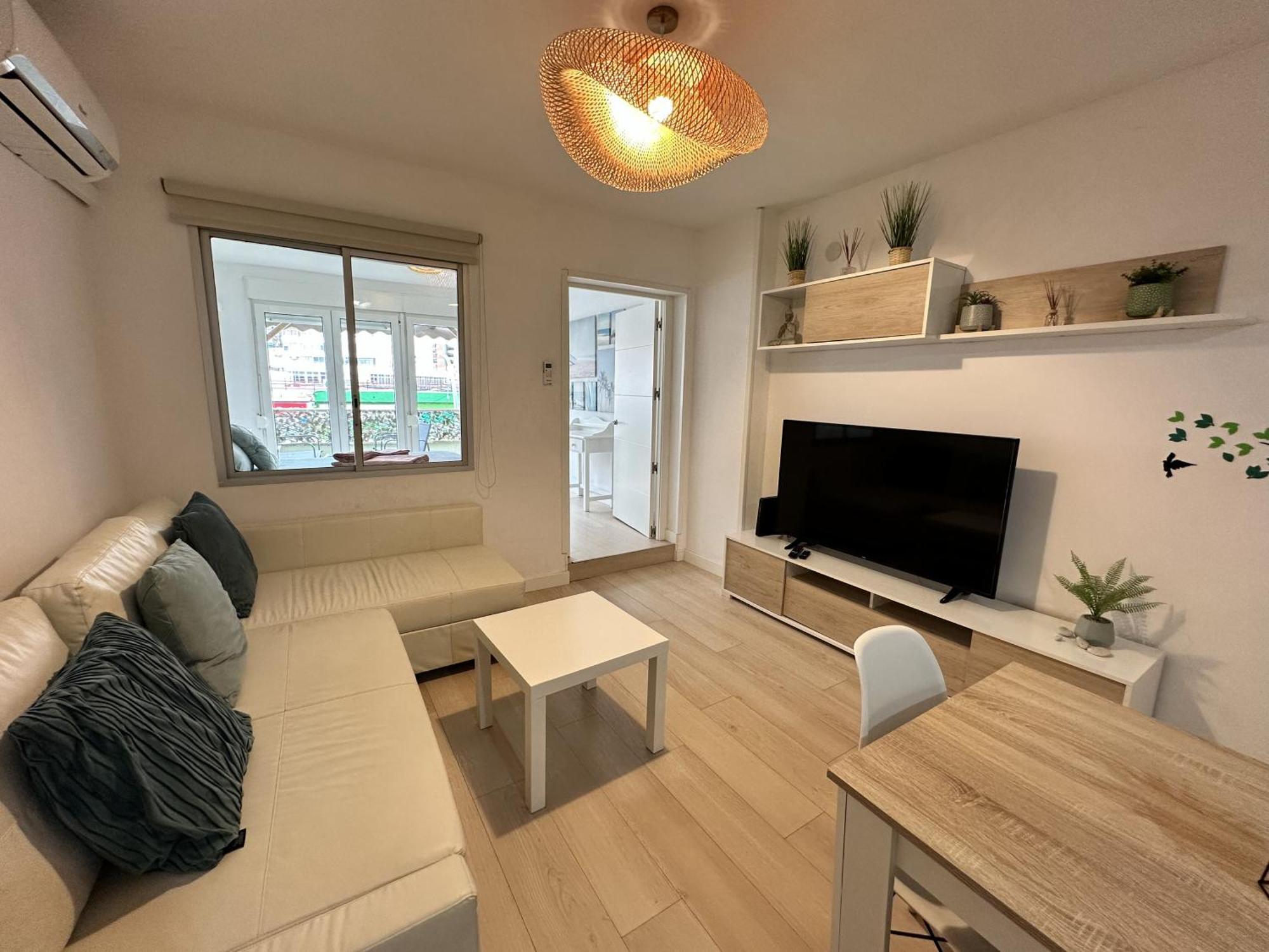 Ver1 - Terraza - 1 Dorm - Wifi - Centro A 100 Metros - Playa A 600 Metros Torremolinos Exterior foto